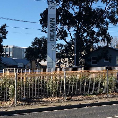 Melbourne Short Stay- Burwood Deakin Uni墨尔本民宿-迪肯大学เบอร์วูด ภายนอก รูปภาพ